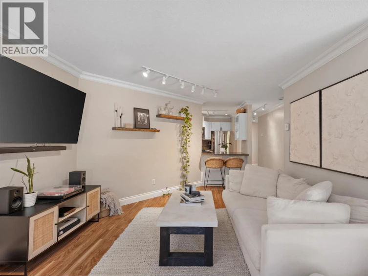 102-123 E 6th Street, North Vancouver, BC, V7L 1N9 - 7