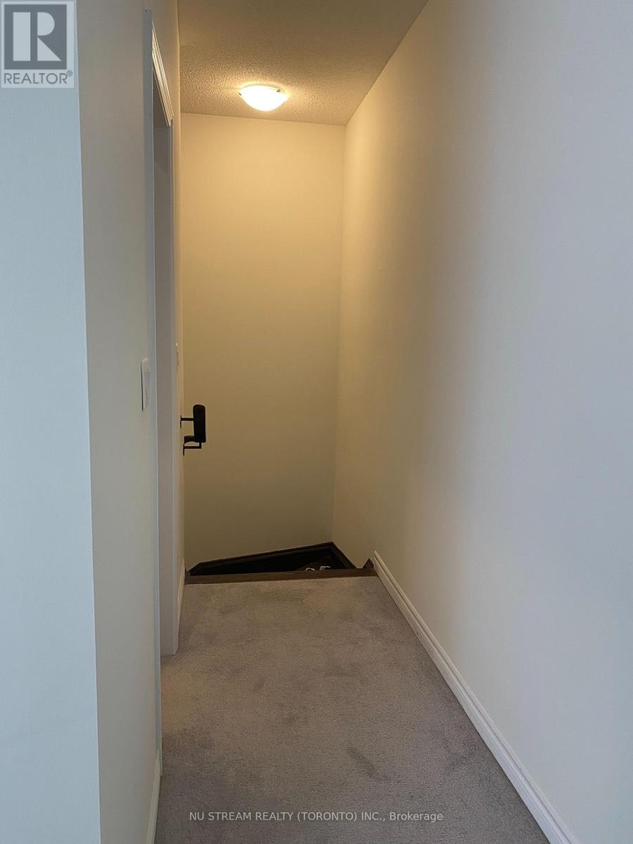 11 Griffith Street, Aurora, ON, L4G 7B6 - 22