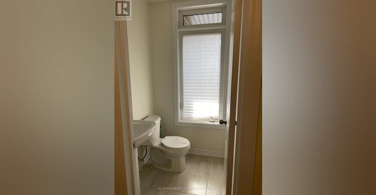11 Griffith Street, Aurora, ON, L4G 7B6 - 9