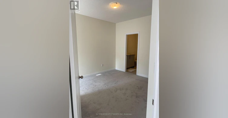 11 Griffith Street, Aurora, ON, L4G 7B6 - 18