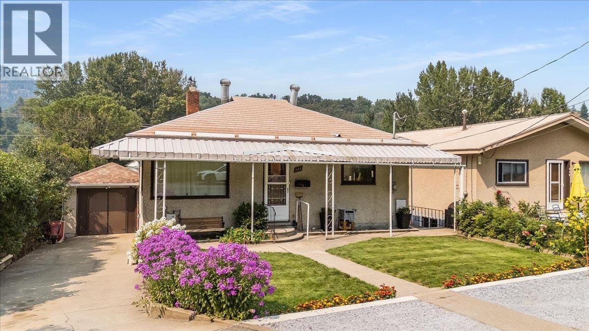 141 Colley Street, Warfield, BC, V1R 2M3