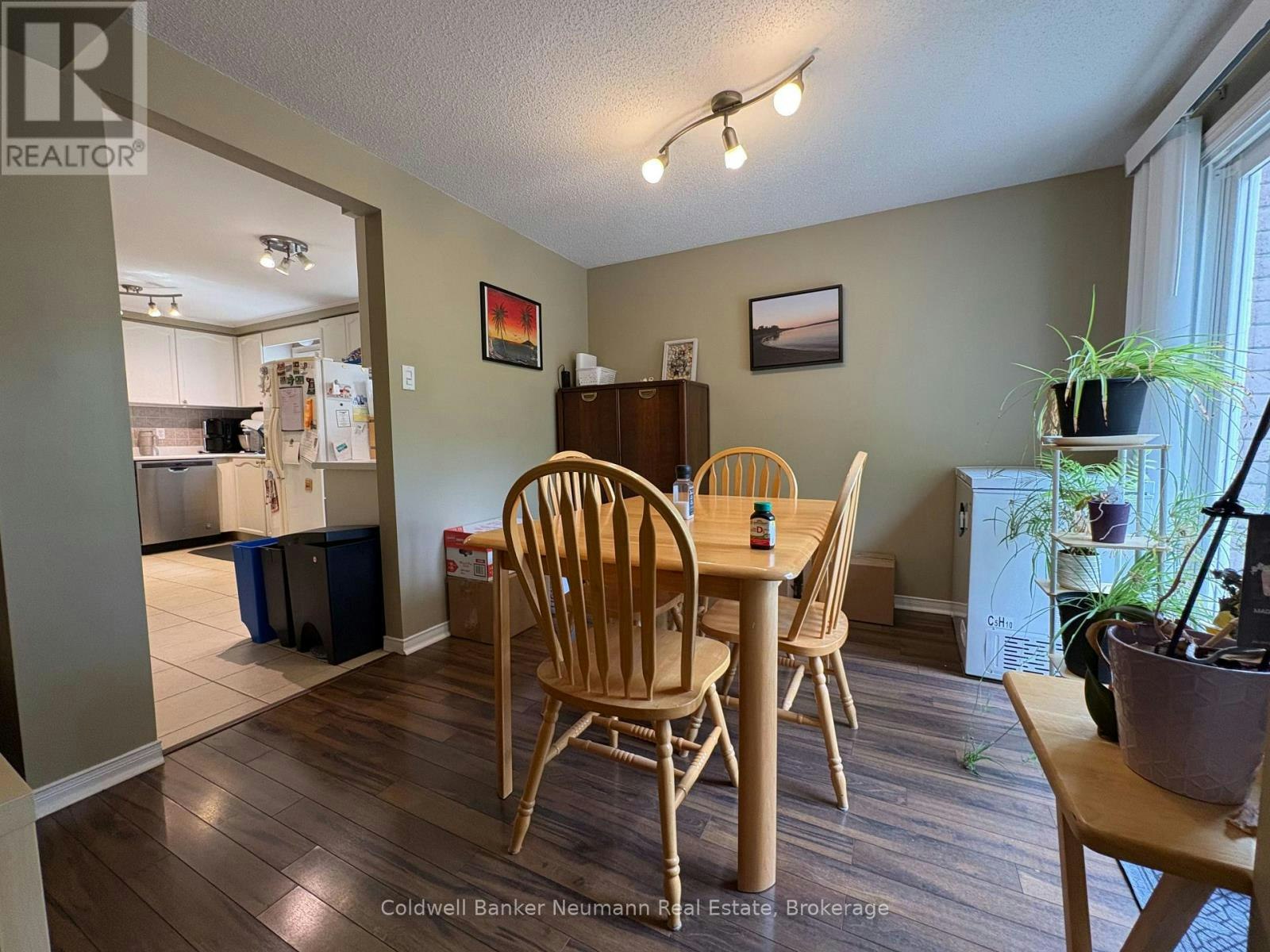 UPPER-120 Moss Place, Guelph, ON, N1G 4V4 - 4