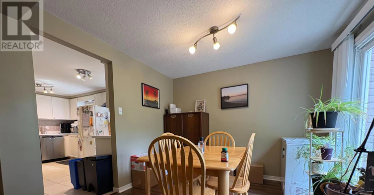 UPPER-120 Moss Place, Guelph, ON, N1G 4V4 - 4