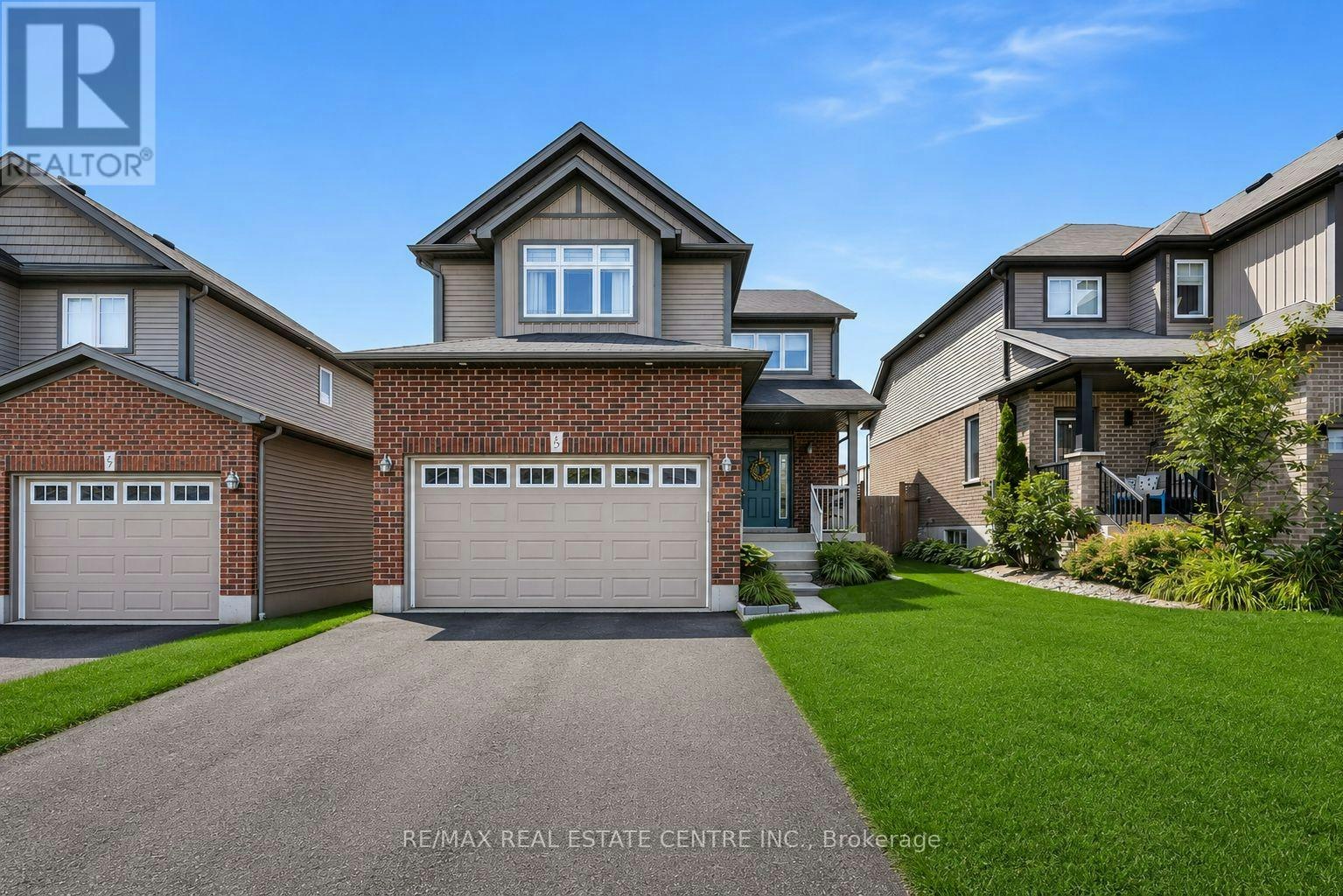 35 St. Paul's Place, Orangeville, ON, L9W 0A5