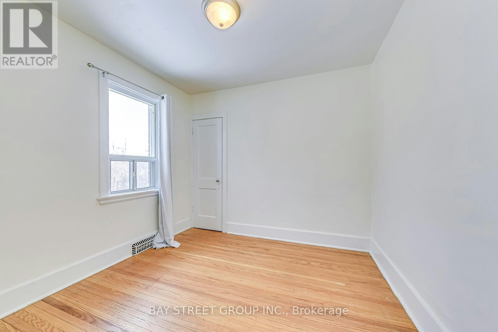 150 Crosthwaite Avenue N, Hamilton, ON, L8H 4V5 - 13