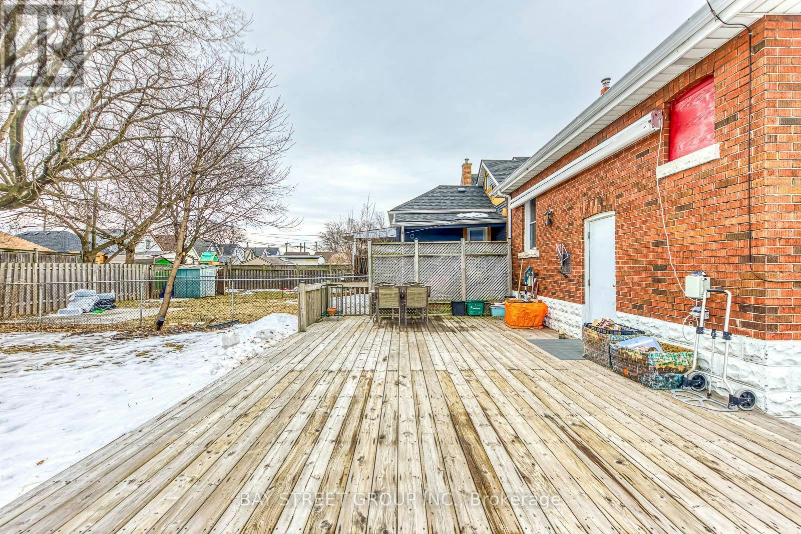 150 Crosthwaite Avenue N, Hamilton, ON, L8H 4V5 - 21