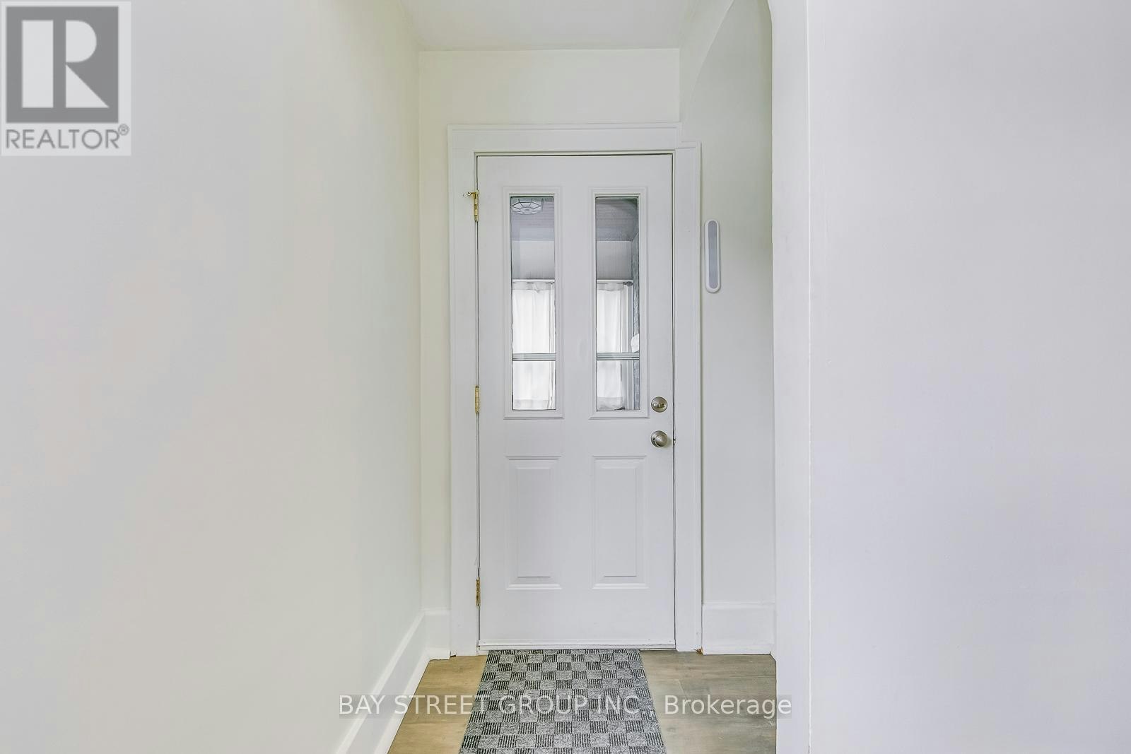 150 Crosthwaite Avenue N, Hamilton, ON, L8H 4V5 - 2
