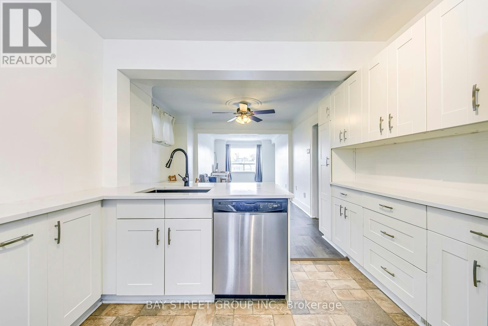 150 Crosthwaite Avenue N, Hamilton, ON, L8H 4V5 - 12