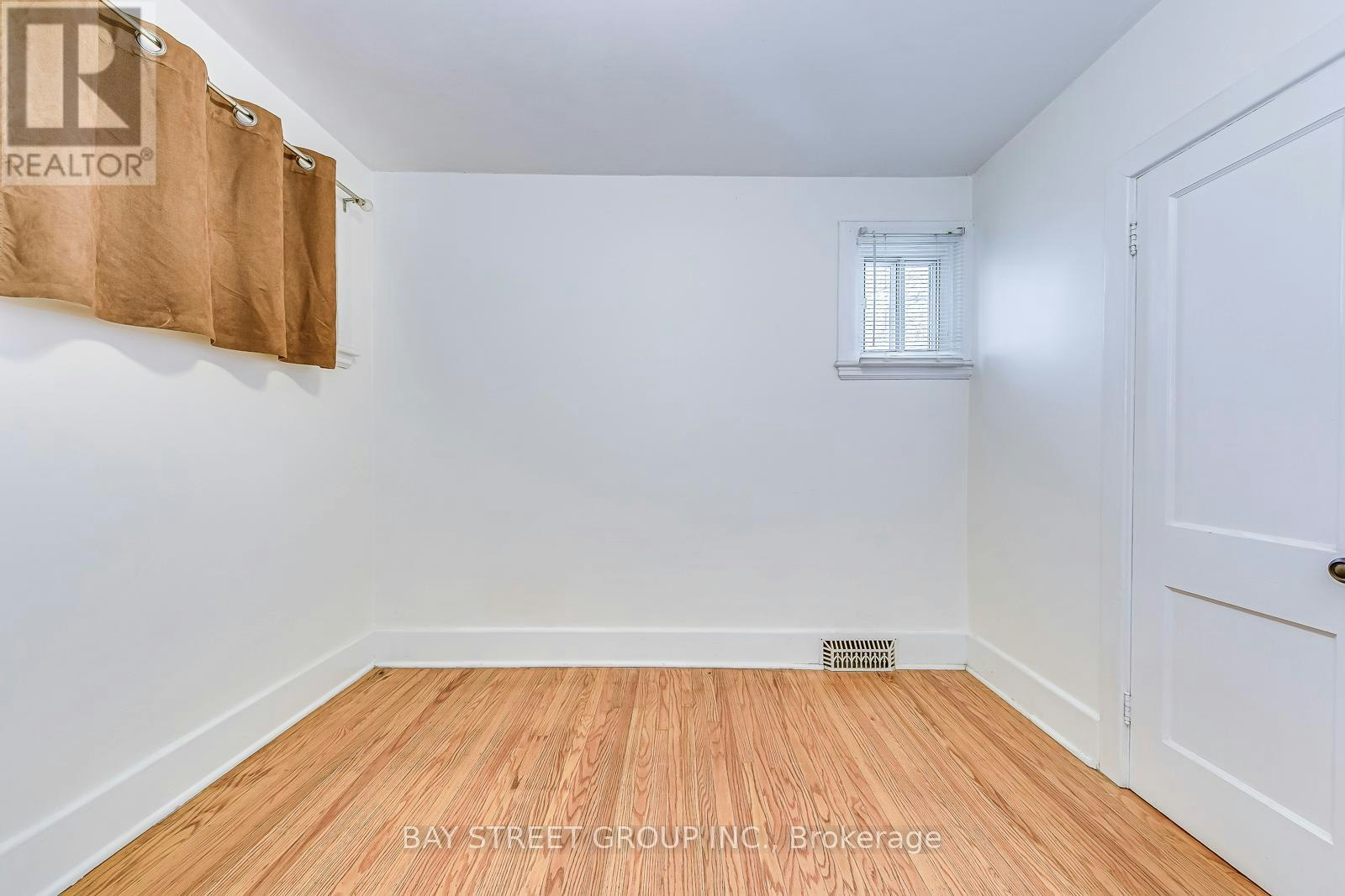 150 Crosthwaite Avenue N, Hamilton, ON, L8H 4V5 - 16