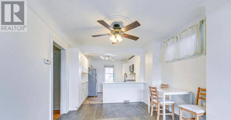150 Crosthwaite Avenue N, Hamilton, ON, L8H 4V5 - 6