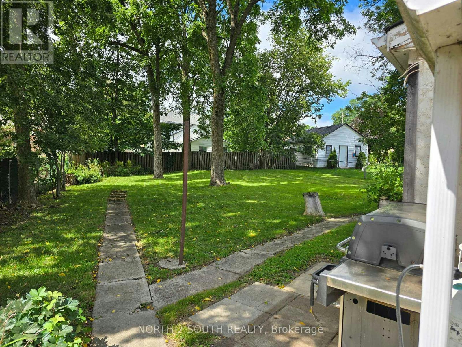71 Grand River Street S, Brant, ON, N3L 2B5 - 2