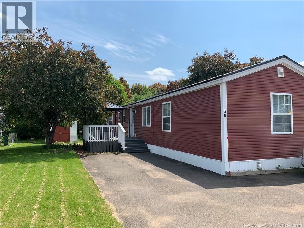 36 First Street, Sussex Corner, NB, E4E 5J3