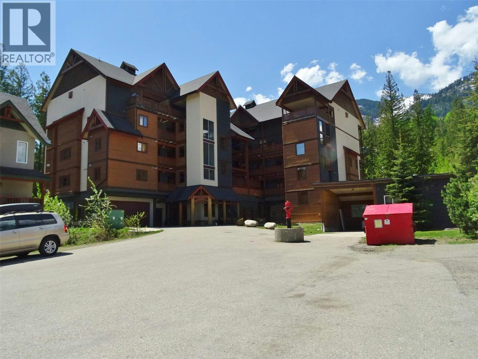 3E-1005 Mountain View Road, Rossland, BC, V0G 1Y0