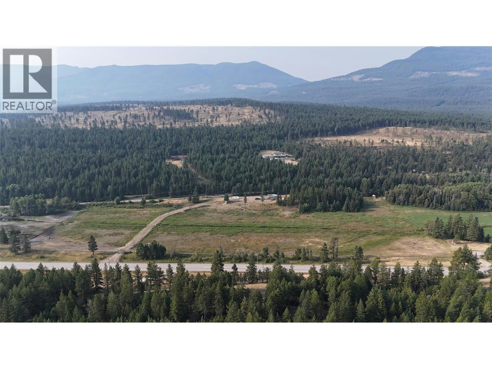 8202 3/93 Highway, Mayook, BC, V1C 7B2