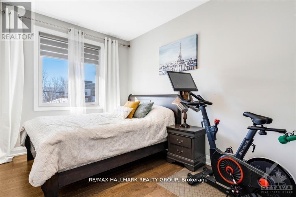 250 Richardson Avenue, Ottawa, ON, K2B 5G6 - 23