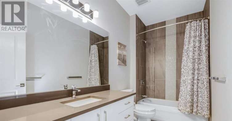 250 Richardson Avenue, Ottawa, ON, K2B 5G6 - 22