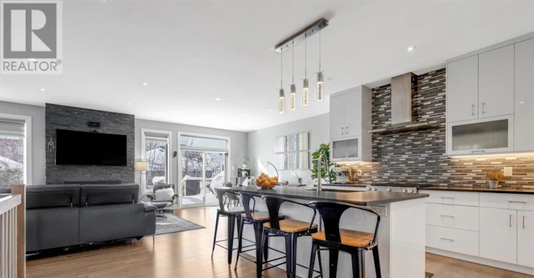 250 Richardson Avenue, Ottawa, ON, K2B 5G6 - 6