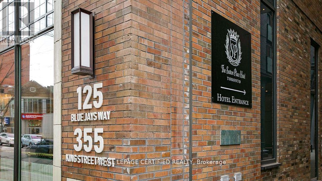 1905-125 Blue Jays Way, Toronto, ON, M5V 0N5