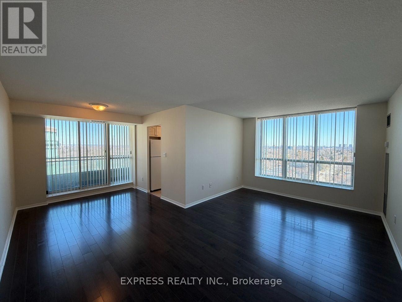 LPH07-39 Pemberton Avenue, Toronto, ON, M2M 4L6 - 2