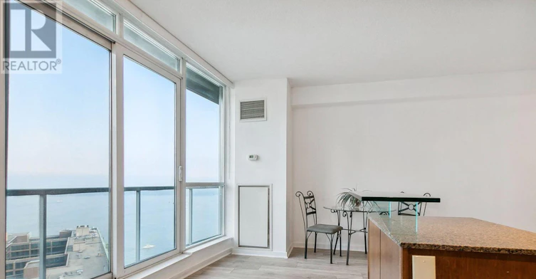 2604-208 Queens Quay W, Toronto, ON, M5J 2Y5 - 5