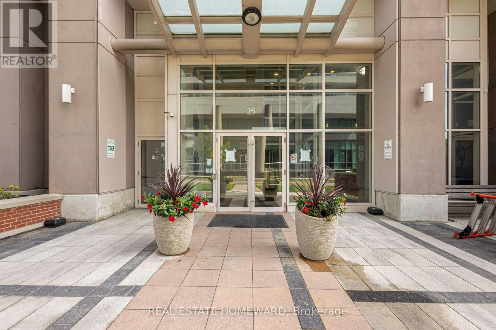 810-25 Town Centre Court, Toronto, ON, M1P 0B4 - 3