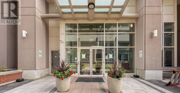 810-25 Town Centre Court, Toronto, ON, M1P 0B4 - 3