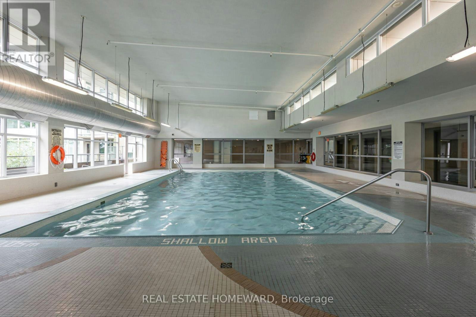 810-25 Town Centre Court, Toronto, ON, M1P 0B4 - 40