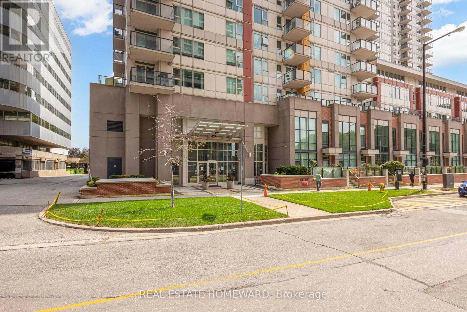810-25 Town Centre Court, Toronto, ON, M1P 0B4 - 2
