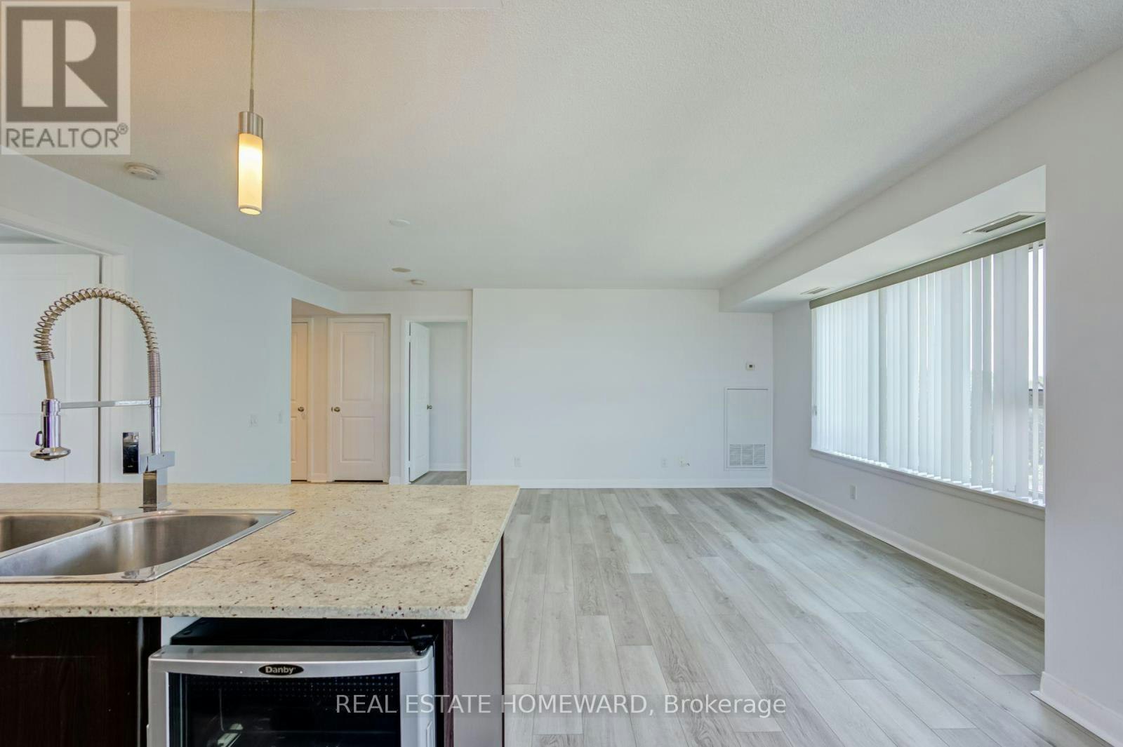 810-25 Town Centre Court, Toronto, ON, M1P 0B4 - 22