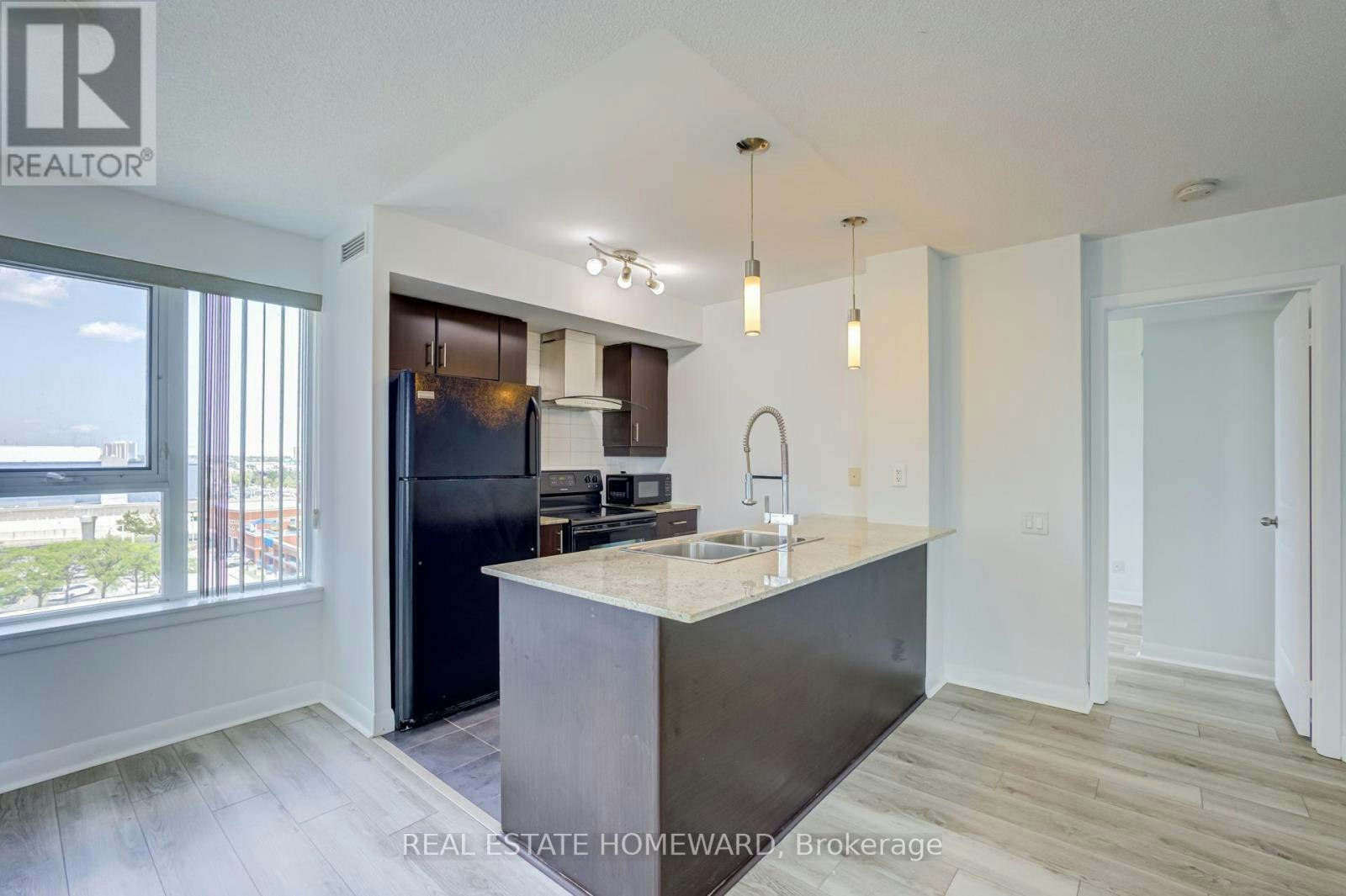 810-25 Town Centre Court, Toronto, ON, M1P 0B4 - 24