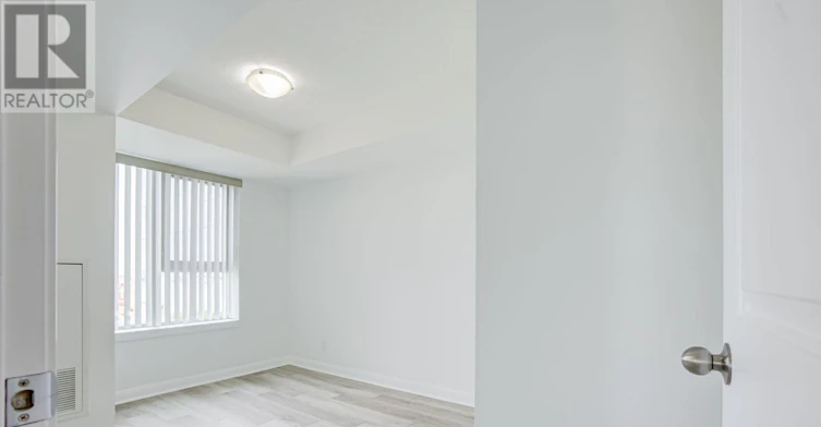 810-25 Town Centre Court, Toronto, ON, M1P 0B4 - 27