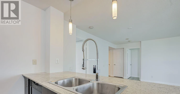 810-25 Town Centre Court, Toronto, ON, M1P 0B4 - 12