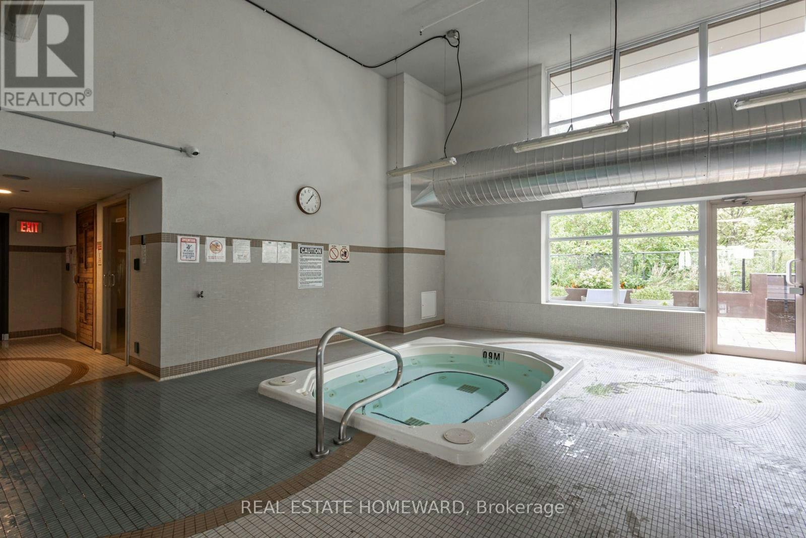 810-25 Town Centre Court, Toronto, ON, M1P 0B4 - 46