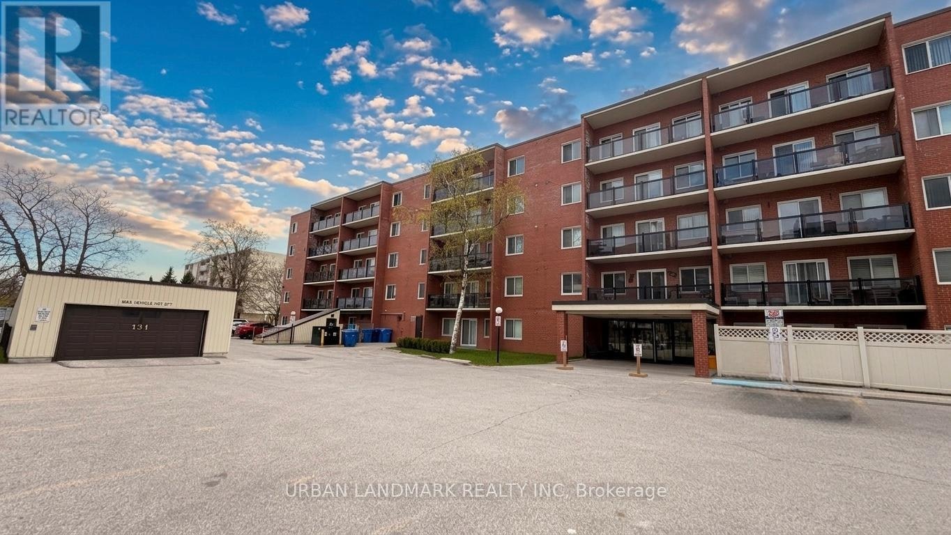 201-131 Taunton Road E, Oshawa, ON, L1G 3T8