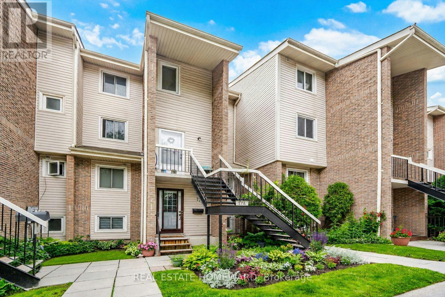 17A-1360 Glenanna Road, Pickering, ON, L1V 2T5