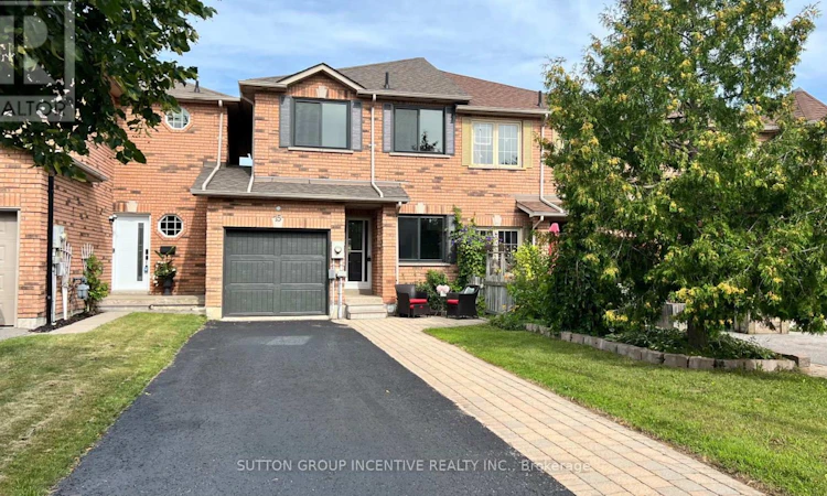 15 Bruce Crescent