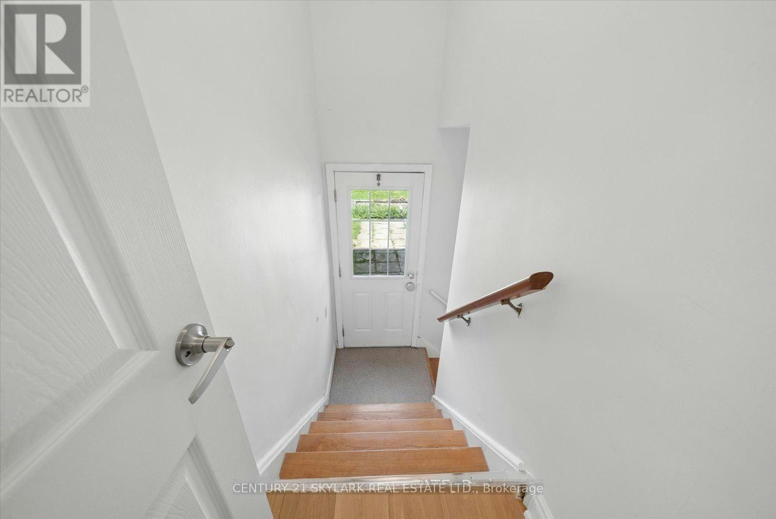 BASEMENT-18 Jodphur Avenue, Toronto, ON, M9M 2J4 - 2