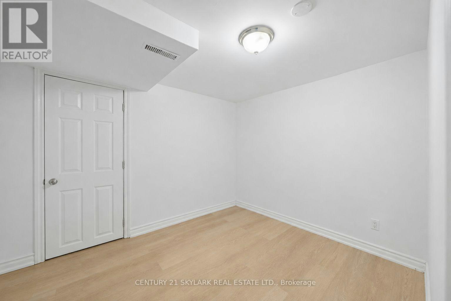 BASEMENT-18 Jodphur Avenue, Toronto, ON, M9M 2J4 - 6