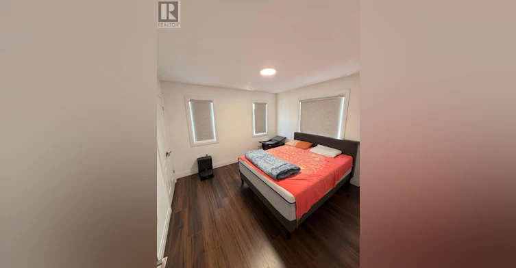 35 Mulberry Street, Sault Ste. Marie, ON, P6B 0G2 - 24
