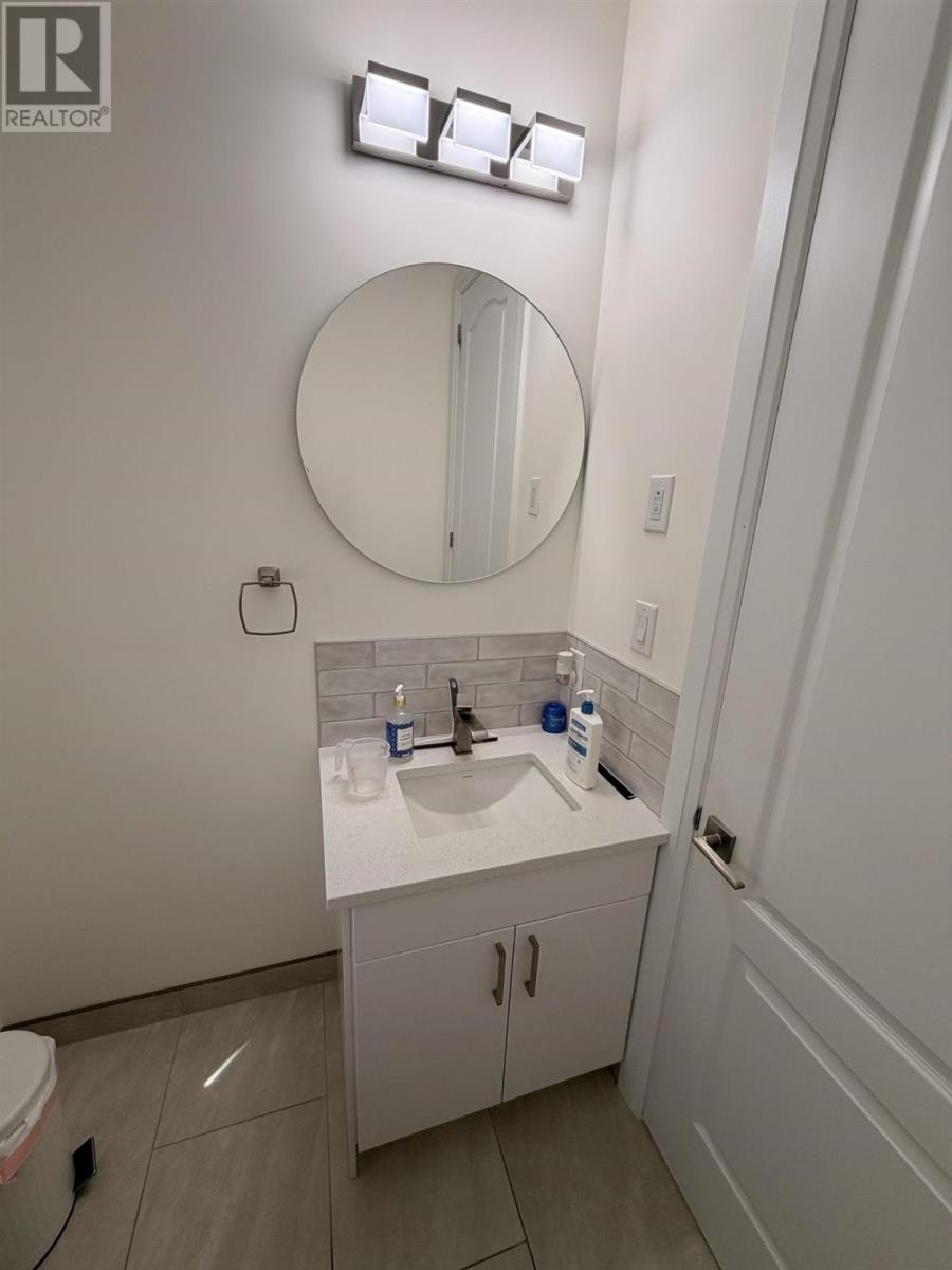 35 Mulberry Street, Sault Ste. Marie, ON, P6B 0G2 - 16