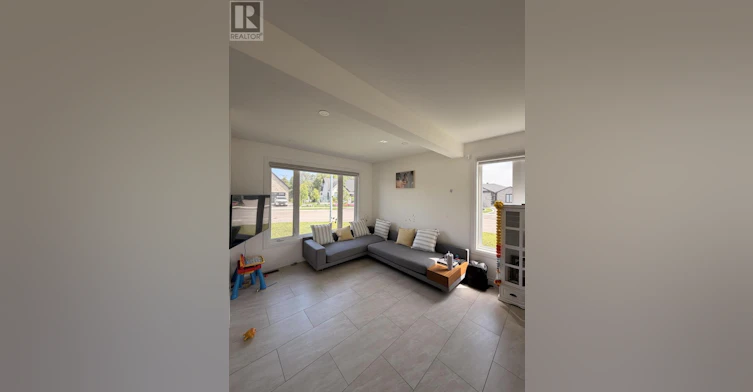 35 Mulberry Street, Sault Ste. Marie, ON, P6B 0G2 - 6
