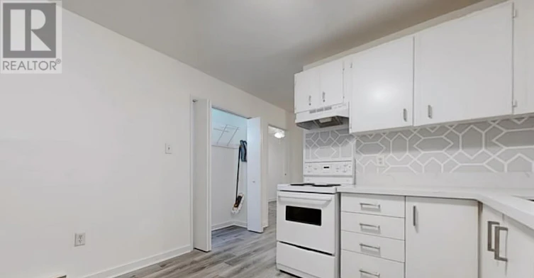B-6258 Main Street, Whitchurch-Stouffville, ON, L4A 1E2 - 13