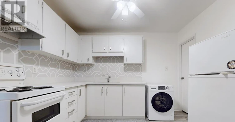 B-6258 Main Street, Whitchurch-Stouffville, ON, L4A 1E2 - 9