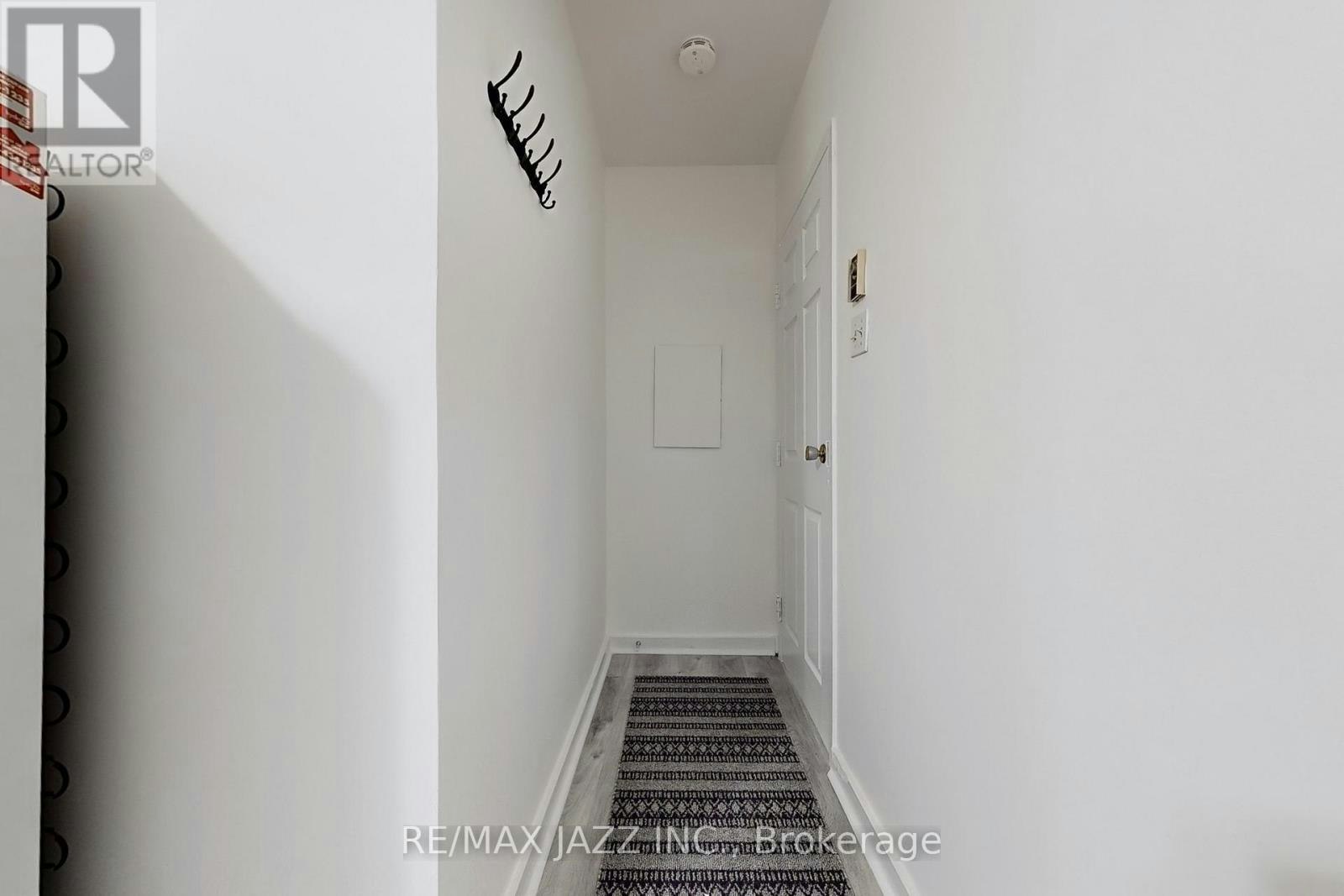 B-6258 Main Street, Whitchurch-Stouffville, ON, L4A 1E2 - 4