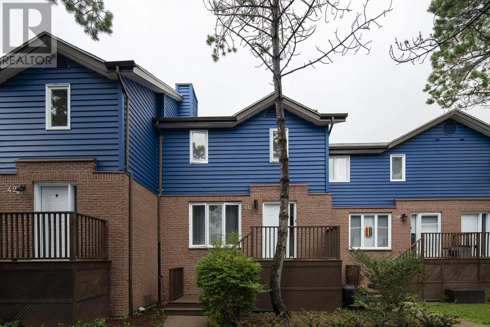 40 Attenborough Court, Halifax, NS, B3M 4C9