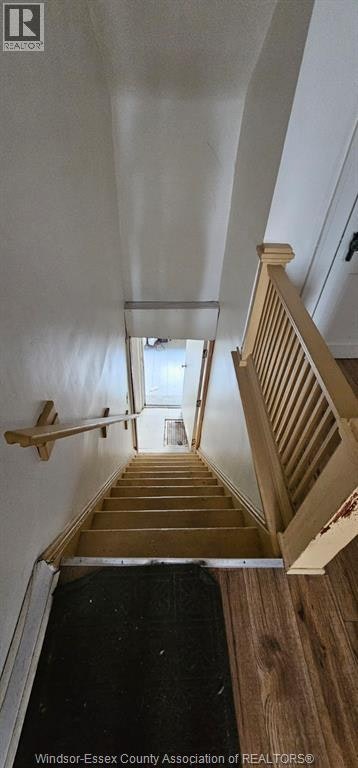 UPPER-1839 St . Luke, Windsor, ON, N8W 3W8 - 11