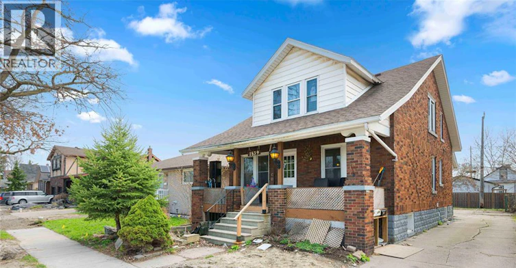 UPPER-1839 St . Luke, Windsor, ON, N8W 3W8 - 2