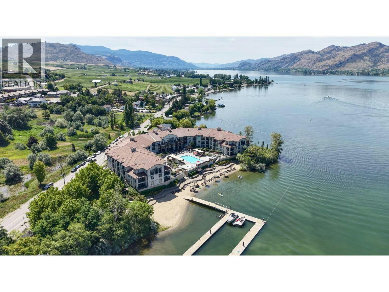334-4200 Lakeshore Drive - 3