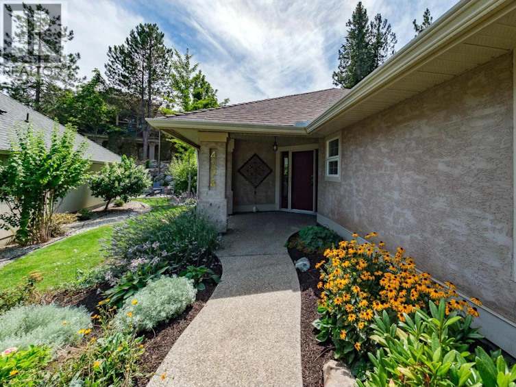 4170 Gallaghers Grove, Kelowna, BC, V1W 3Z9 - 3