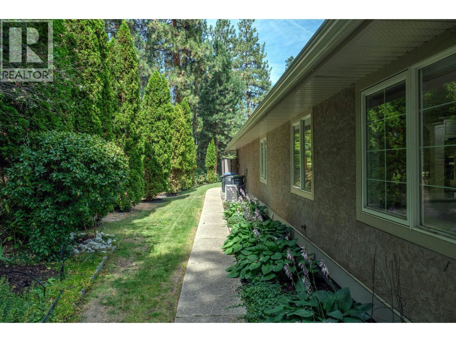 4170 Gallaghers Grove, Kelowna, BC, V1W 3Z9 - 37